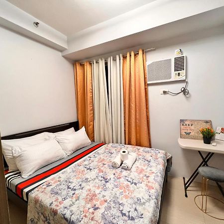 Yam Staycation Shore Residences Manila Eksteriør billede