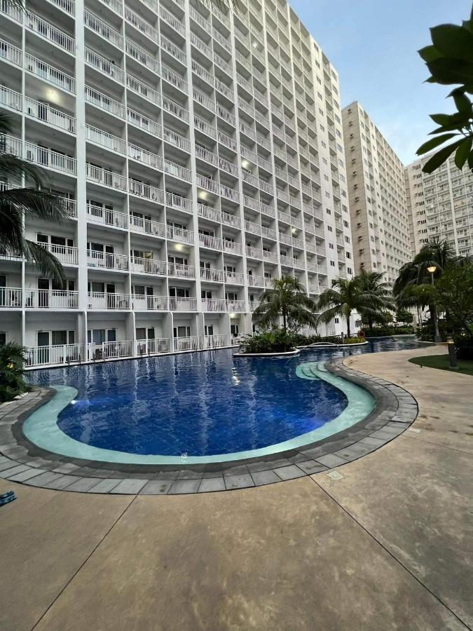Yam Staycation Shore Residences Manila Eksteriør billede