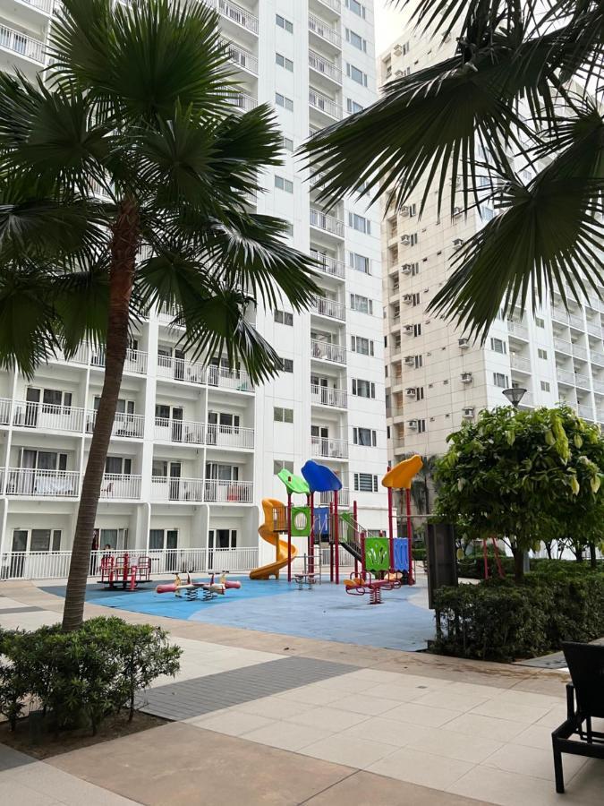 Yam Staycation Shore Residences Manila Eksteriør billede
